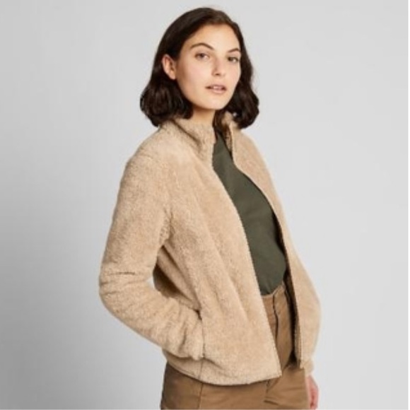 fuzzy uniqlo jacket